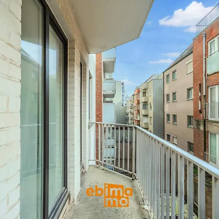 Zannekin 0302 شقة